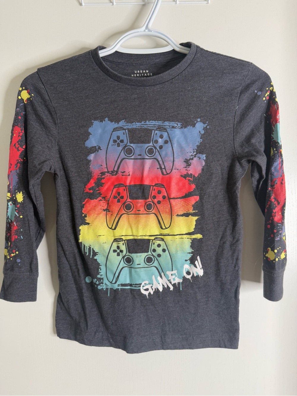 Urban Heritage Long Sleeve Gamer Shirt Colourful Paint Splatter Sleeves Kids XS